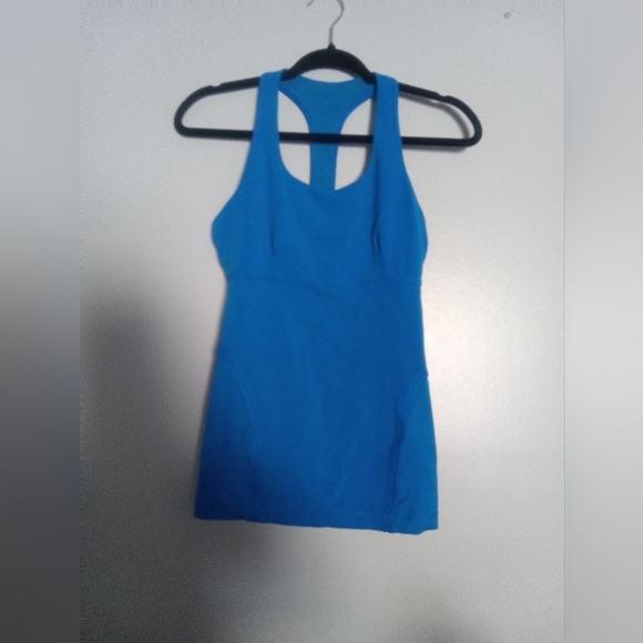 Lululemon Power Up Tank
Beaming Blue Size 8 - Picture 11 of 12